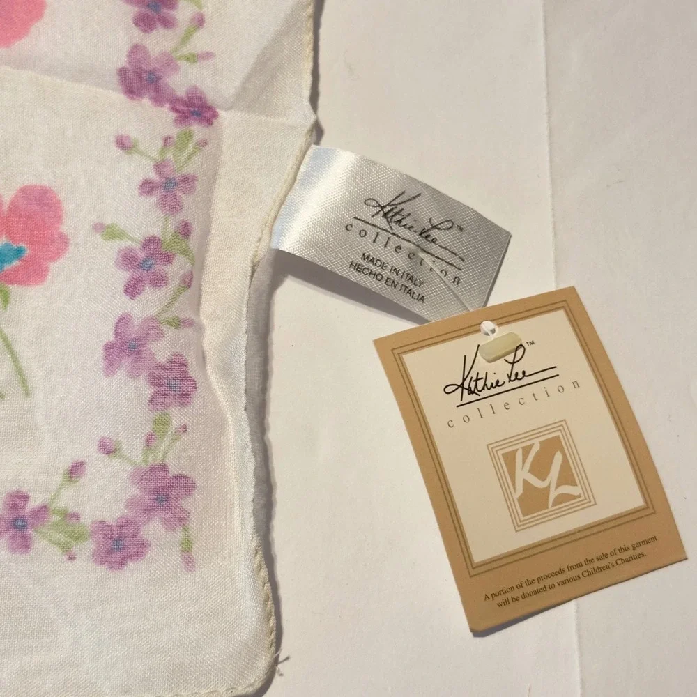 Kathie Lee Collection‎ Floral Square Scarf Multicolor Made in Italy Cottagecore